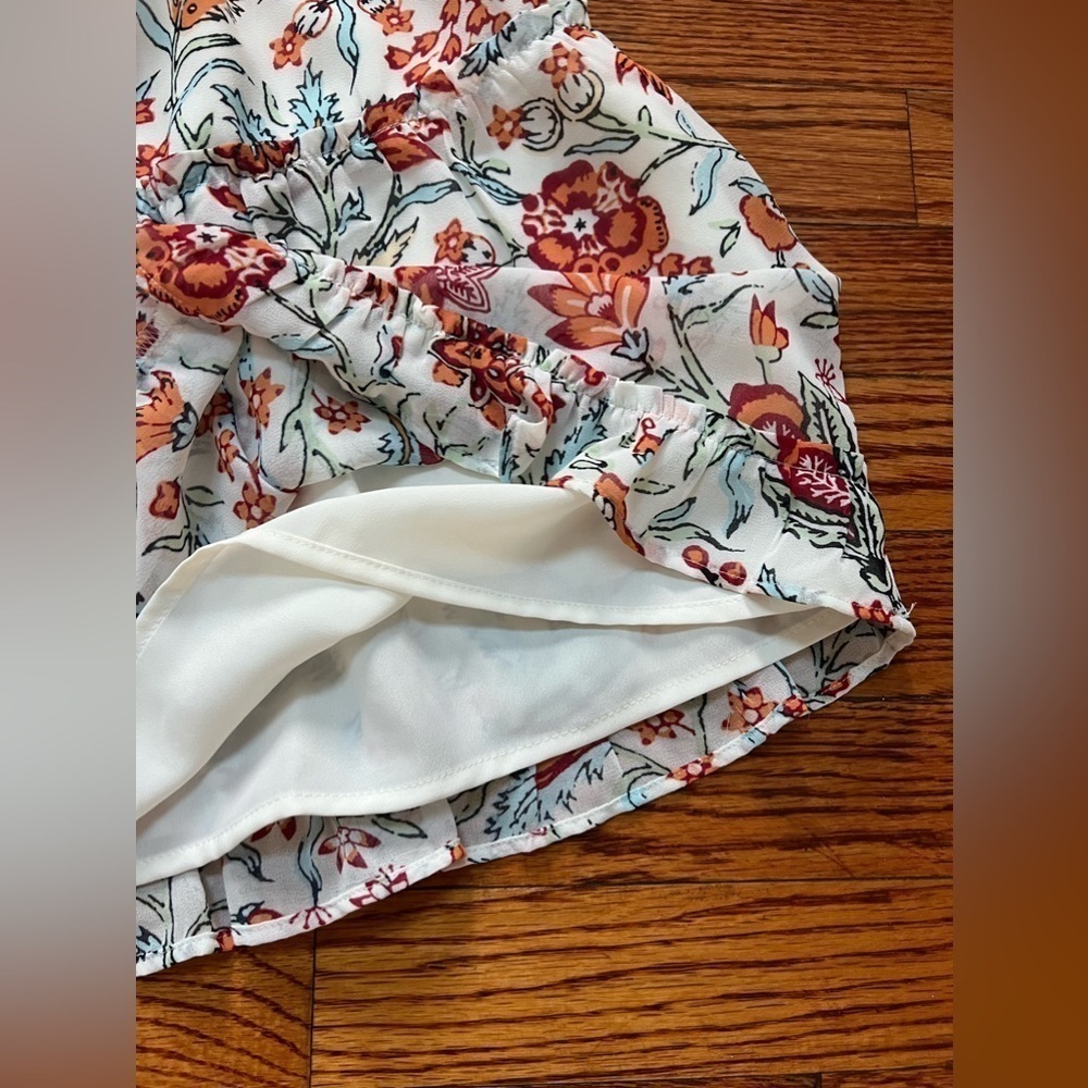 New LOFT Floral Flounce Skirt Size Large - Picture 4 of 4